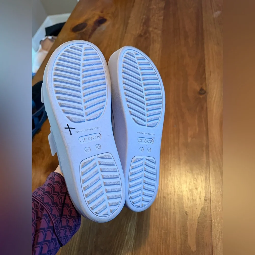 Crocs Brooklyn Buckle Low Wedge Purple Moon Women's 10 perfect condition - Picture 4 of 6